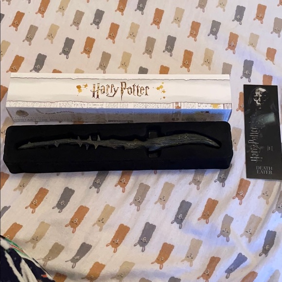 Harry Potter death eater wand and bookmark - Picture 1 of 1